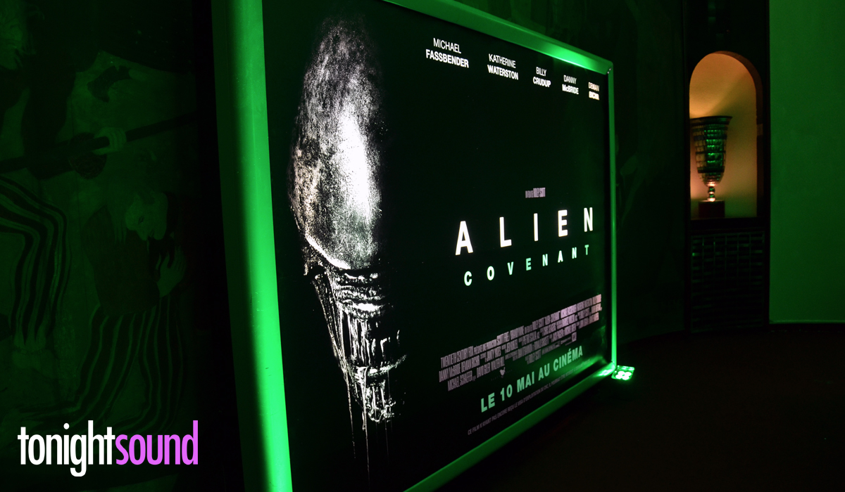 Avant Première Alien Covenant par Tonightsound Well Fit lumière sur batterie autonome pour les escaliers du Grand Rex